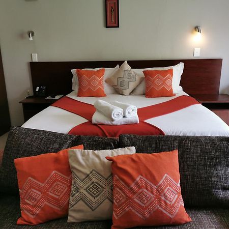 47 On Preston Guesthouse Johannesburg Szoba fotó