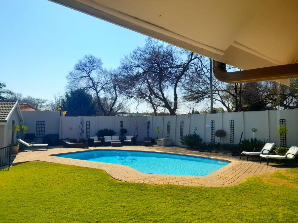 47 On Preston Guesthouse Johannesburg Kültér fotó