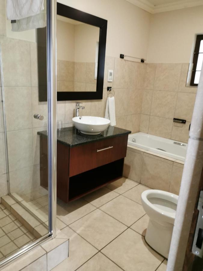 47 On Preston Guesthouse Johannesburg Kültér fotó